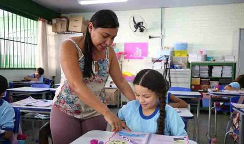 Salário-educação: estados e municípios devem partilhar R$ 35,5 bi em 2025