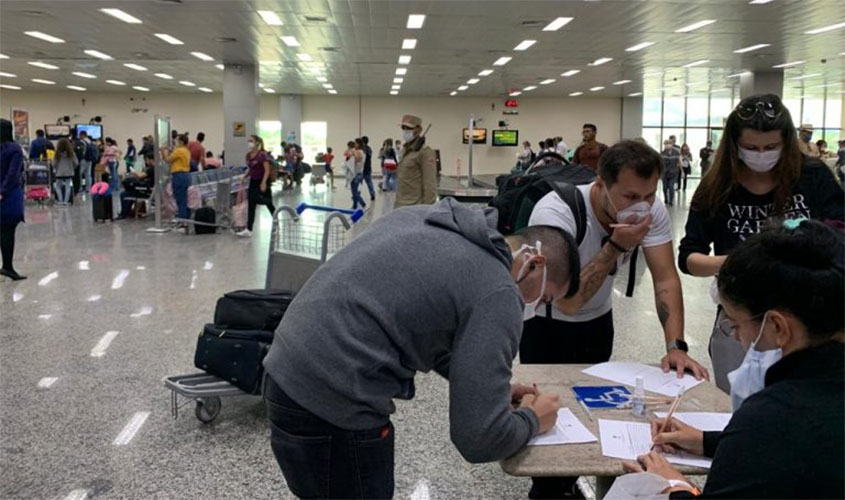 Agevisa reforça ações de combate ao coronavírus no aeroporto Jorge Teixeira