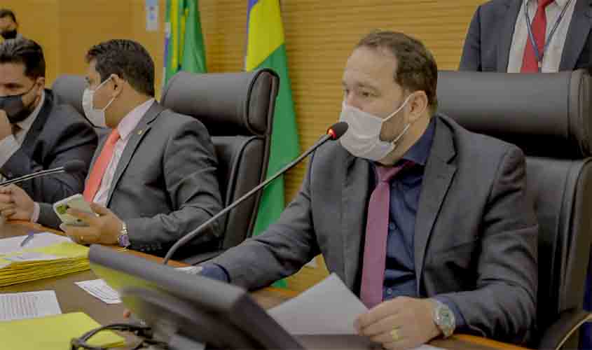 Assembleia Legislativa aprova aumento de verba indenizatória para servidores da Saúde