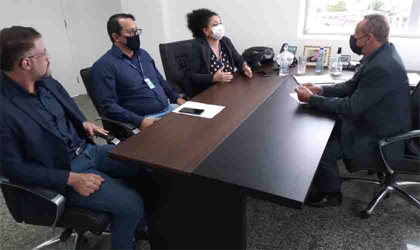 Sindcontrole apresenta campanha 'Conselheiro Cidadão' a deputado Lazinho