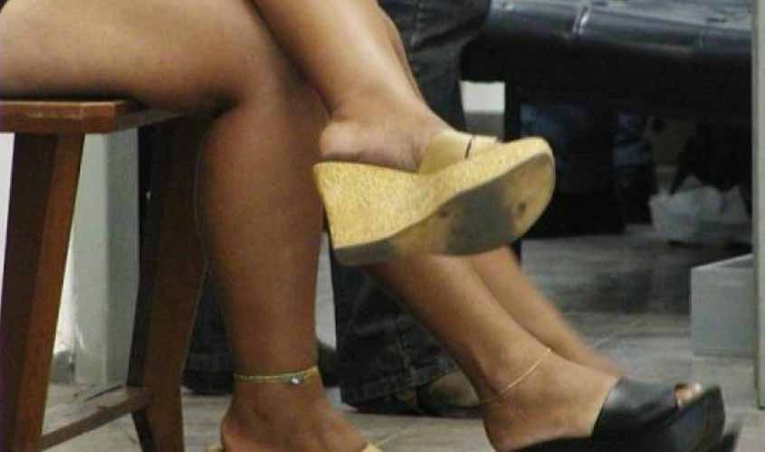 Gato por lebre: em Vilhena, homem contrata garota de programa e exige dinheiro de volta ao descobrir que era travesti