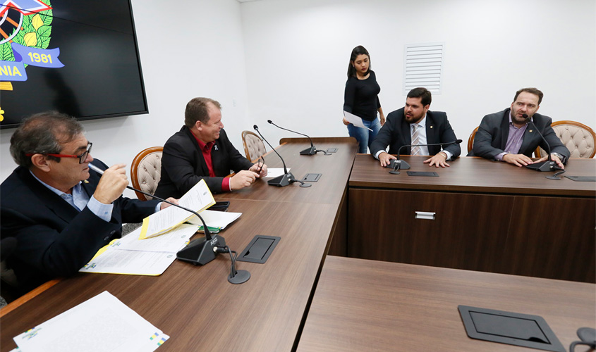 Comissão de Finanças aprova parecer a projeto de Lei que valoriza papel dos advogados