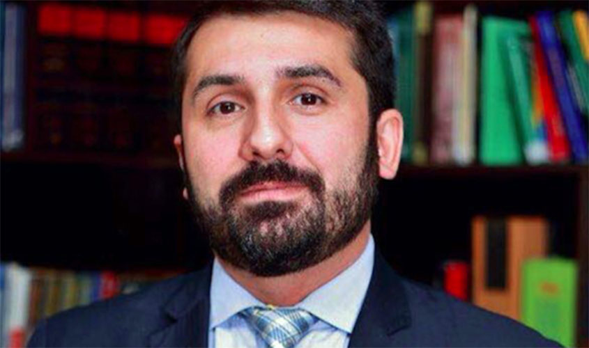 O desmoronar de um Mito