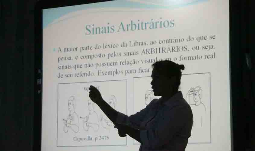 No Dia da Língua Brasileira de Sinais, Governo de Rondônia busca maior conscientização sobre a inclusão social dos surdos