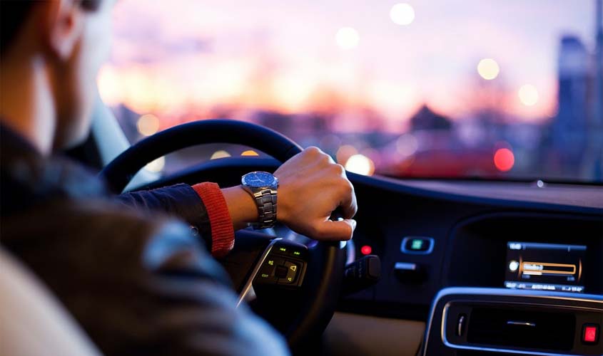 Brasil é o 2º pior país do mundo para dirigir