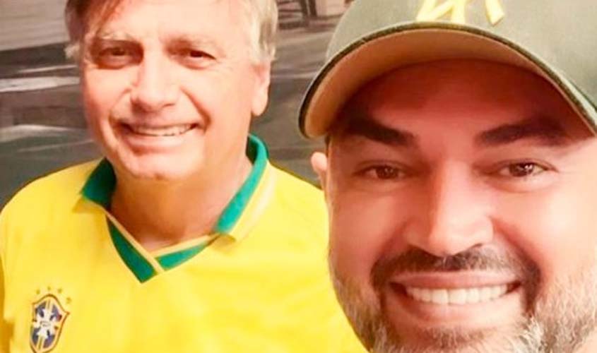 Advogado aciona Justiça contra uso do nome Bolsonaro por Bruno Scheid