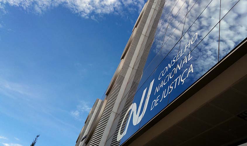 Corregedor não reconhece justa causa em reclamação contra juízes