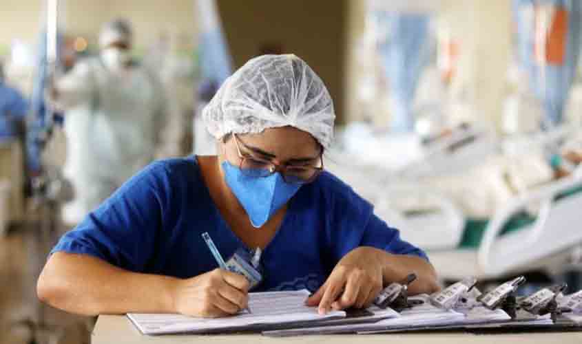 Entidades reivindicam 30 horas semanais de trabalho para profissionais da enfermagem 
