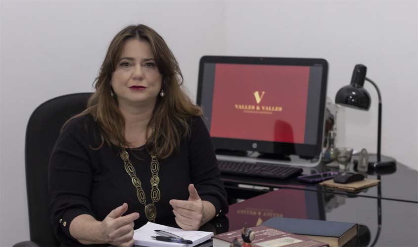 Nova lei de injúria racial ainda não equipara o crime ao racismo, diz jurista