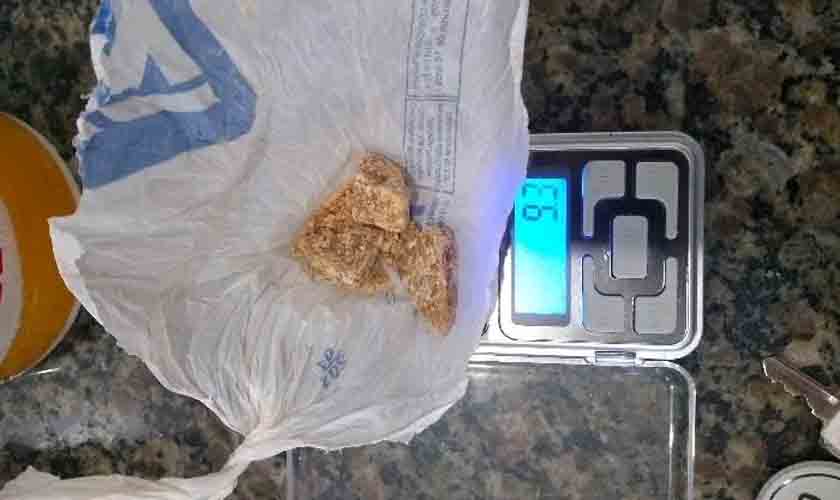 Ação integrada das polícias militar e civil desarticula grupo acusado de venda de drogas e armas