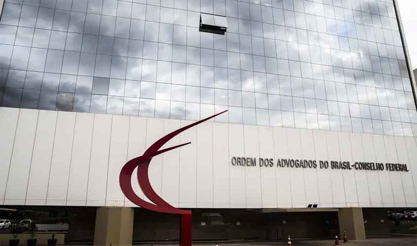 OAB proíbe inscrição de candidatos condenados por crimes raciais