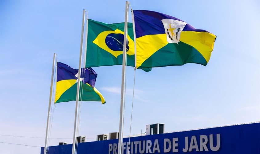 Prefeitura antecipa 1ª parcela do 13º salário 