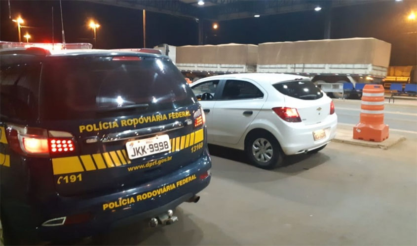 PRF recupera automóvel furtado em Várzea Grande/MT