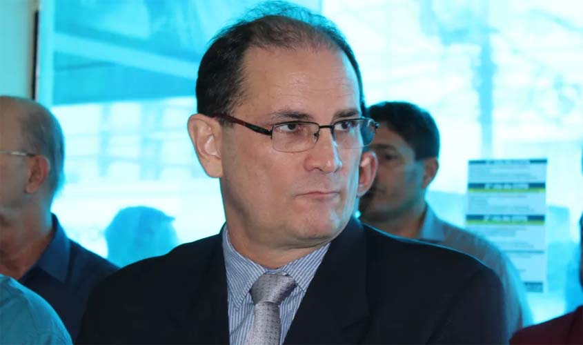 Daniel Pereira começa a unir Frente Popular e mantém Anselmo de vice. Expedido não concorrerá pelo grupo e pode até nem ser candidato 