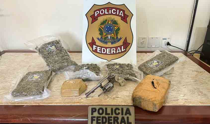 PF prende uma pessoa em flagrante por tráfico de drogas e porte ilegal de arma de fogo