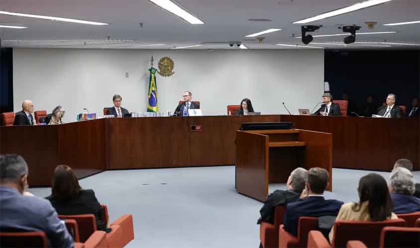 STF inicia interrogatório de ex-aliados de Bolsonaro na trama golpista