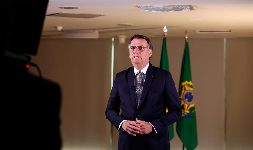 Bolsonaro diz que incêndios não podem gerar sanções ao Brasil