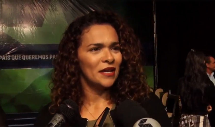 Primeira dama e líder empresarial no Patriotas