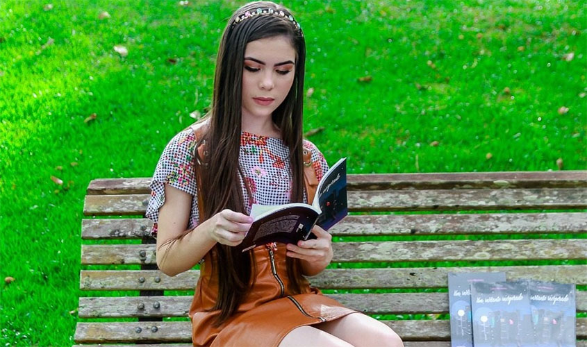 Estudante da rede estadual de ensino integral publica primeiro livro infanto-juvenil em Rondônia