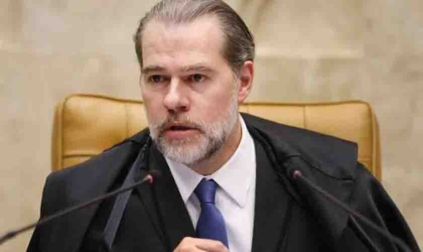 Toffoli nega pedido de subprocuradores sobre representação contra Aras