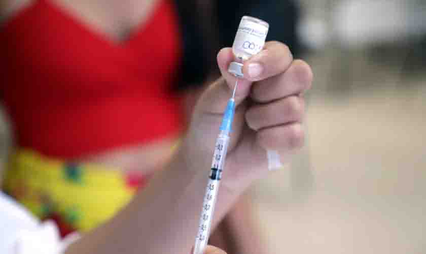 Prefeitura segue com vacinação em horários diferenciados para melhor atender a população