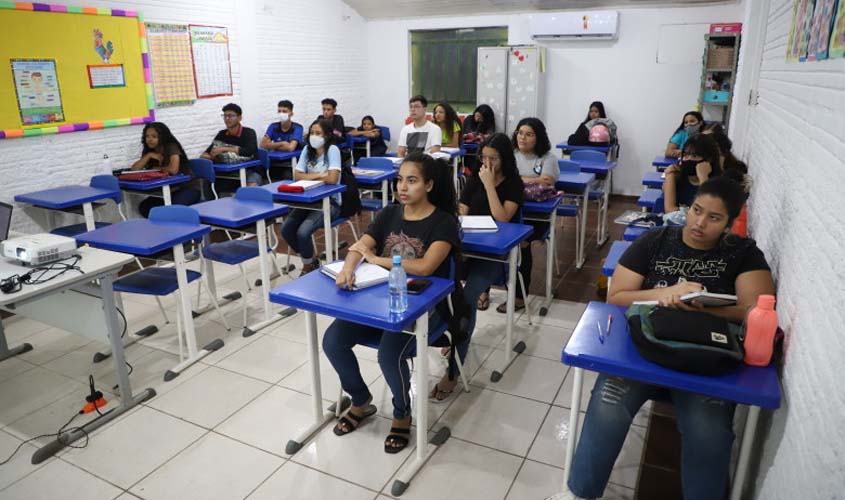 Estudantes do Projeto Superação Pré-Enem falam da preparação para as provas