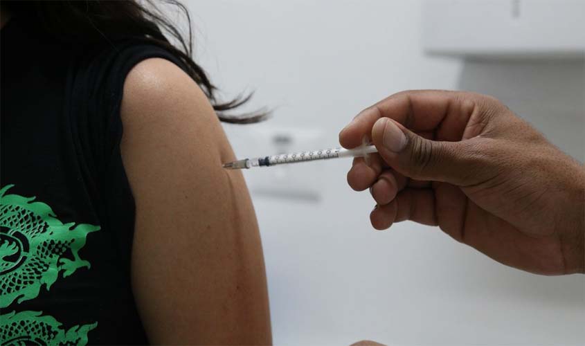 Em 24 horas, Brasil tem 202 mortes e 18,2 mil novos casos de covid-19