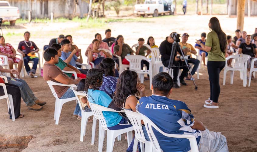 Indígenas de RO participam de oficinas contra violência doméstica