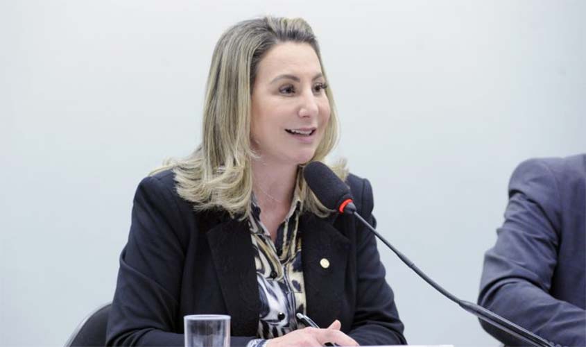 Projeto anula exigências do Contran para veículos de autoescolas