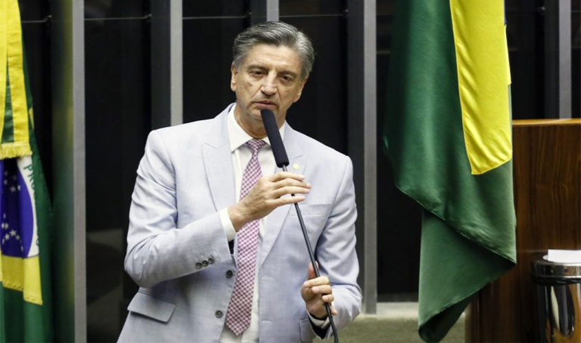 Projeto autoriza prisão de motorista embriagado que causa acidente com morte  