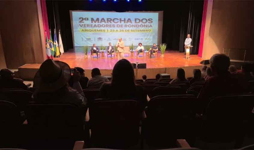 Deputado Alex Redano destaca importância da 2ª Marcha dos Vereadores de Rondônia