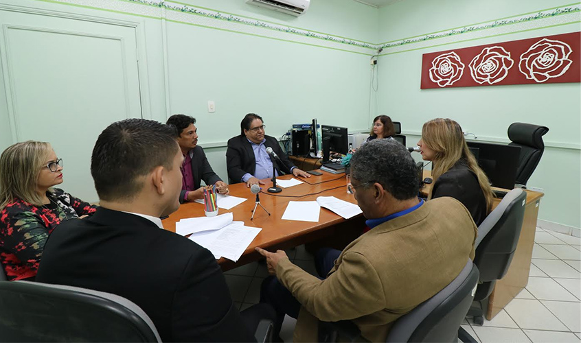 Justiça acata integralmente pedido do MP e serviço de transporte escolar terrestre voltará a ser de responsabilidade do município de Porto Velho