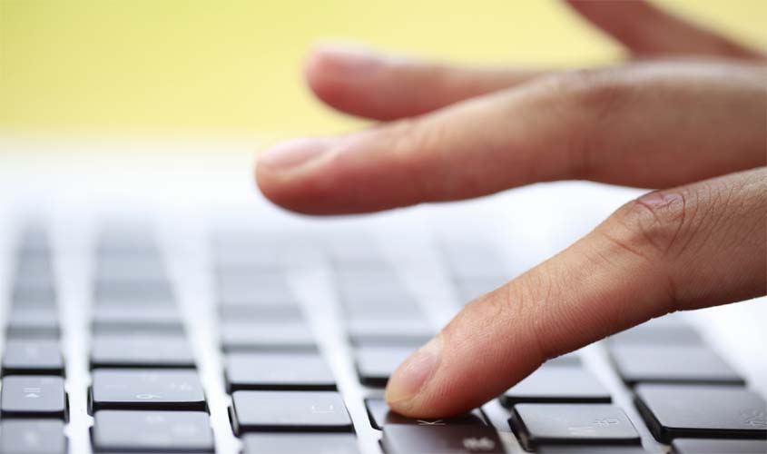 Caixa executivo da CEF receberá pausas de digitador