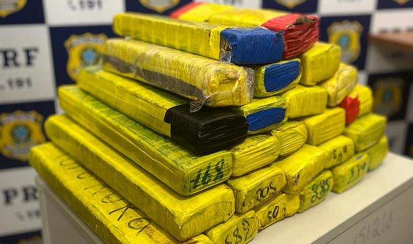 Em Ariquemes/RO, PRF apreende 22,38 Kg de Maconha