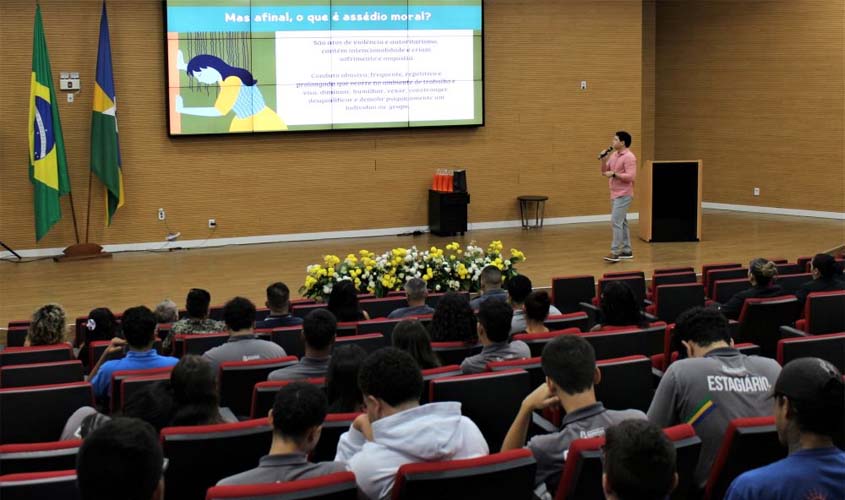 Palestra sobre assédio na Assembleia Legislativa