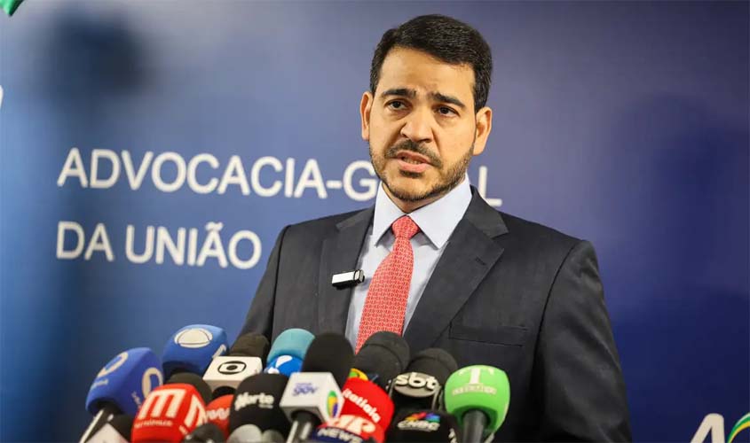 Senado tenso após indicação de Jorge Messias ao STF