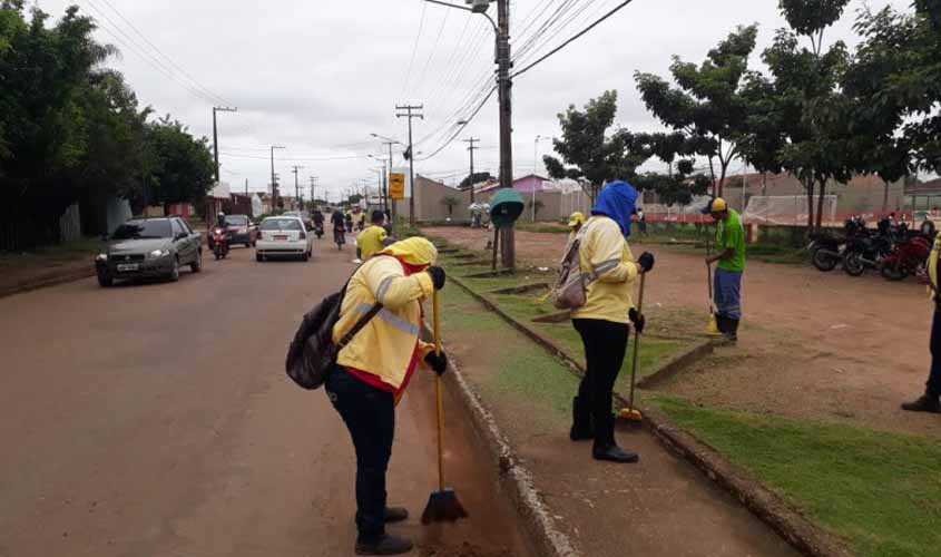 Campo Florestão, na zona Sul de Porto Velho, recebe serviço de limpeza