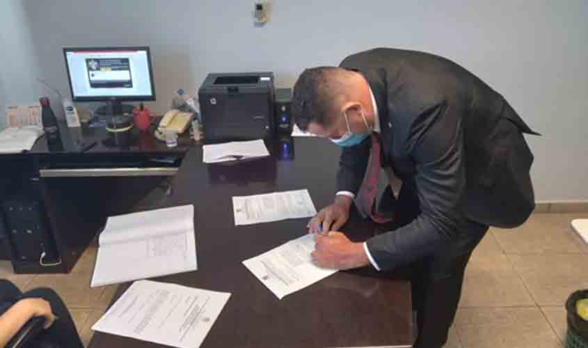 Magnison Mota votou favorável a gratificação dos servidores da saúde que estão atendendo no hospital de campanha