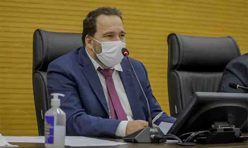 Empenhada emenda de R$ 70 mil para compra de veículo para a saúde de Theobroma