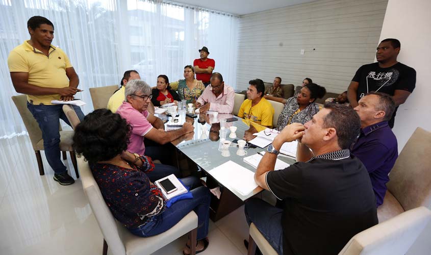 Maurão de Carvalho se reúne com dirigentes do Sintero para intermediar negociações com o Governo