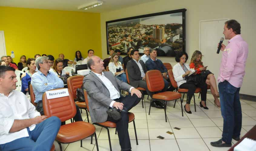 Prefeito e secretário discutem organização de evento internacional ‘Amazônia + 21’