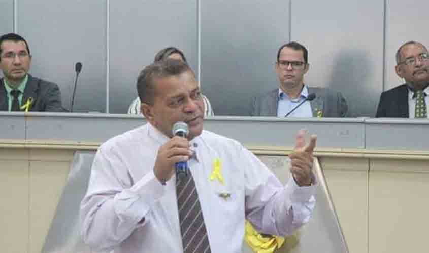 Morte do Professor Matias comove membros da Escola do Legislativo