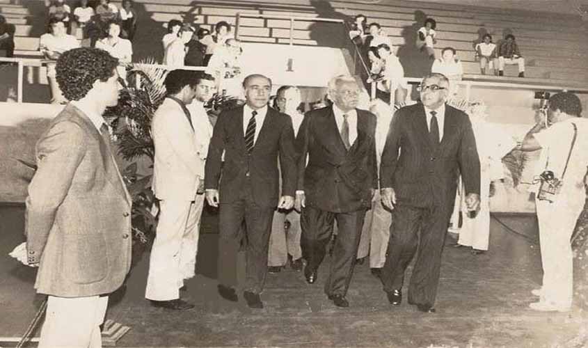 História de Rondônia: Teixeirão recebeu vaias da ingratidão; exonerado por Sarney, não inteirou o segundo período