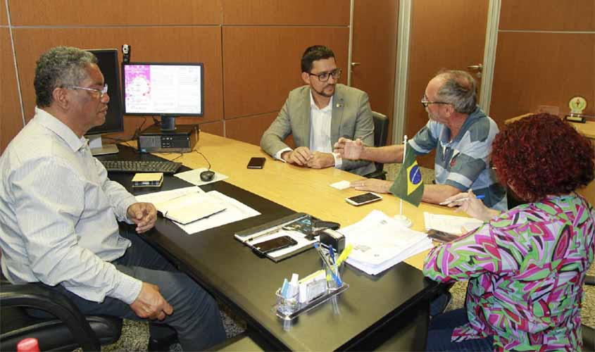 Após cobranças do deputado Anderson, obra de construção de ginásio será entregue em até 15 dias