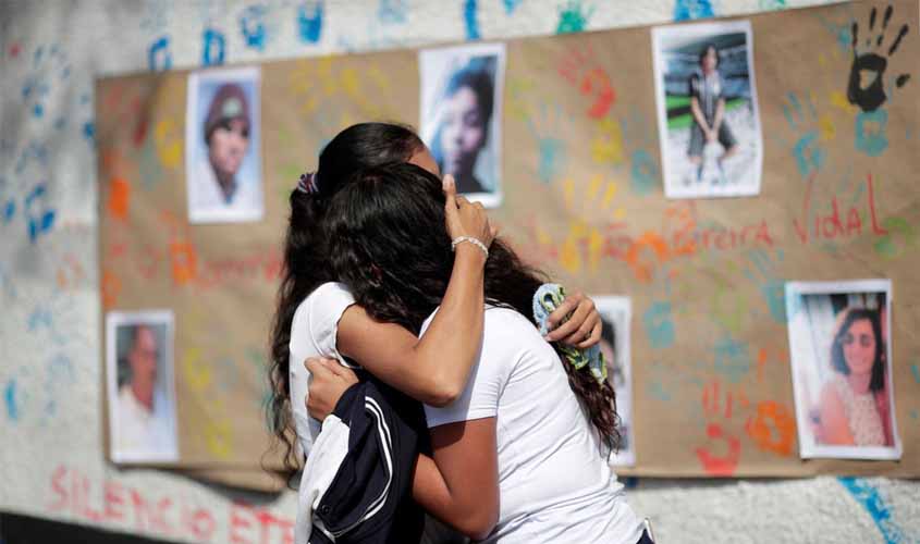 Professores da Escola Raul Brasil, em Suzano, retornam às atividades