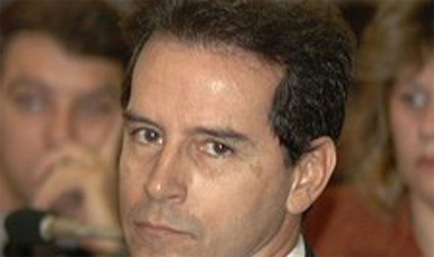 STJ concede prisão domiciliar temporária ao ex-senador Luiz Estevão