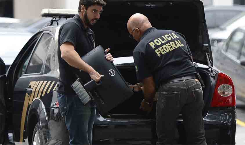 Polícia Federal apura falsa oferta de vacinas contra covid-19