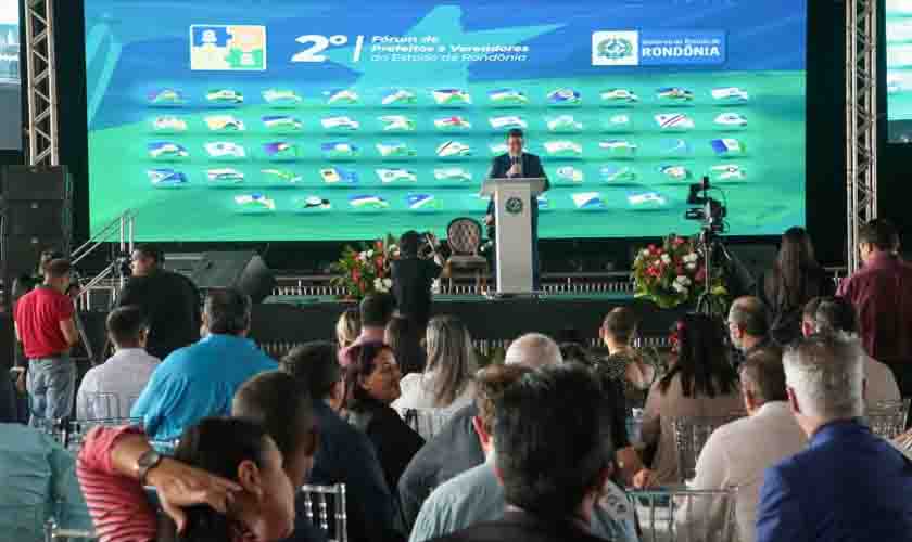 União e desenvolvimento do Estado são reforçados na abertura do 2° Fórum de Prefeitos e Vereadores de Rondônia