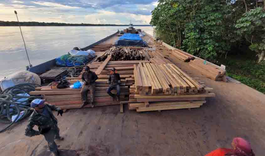 Madeira doada pelo Ibama à Prefeitura será usada na construção de passarelas em distritos de Porto Velho