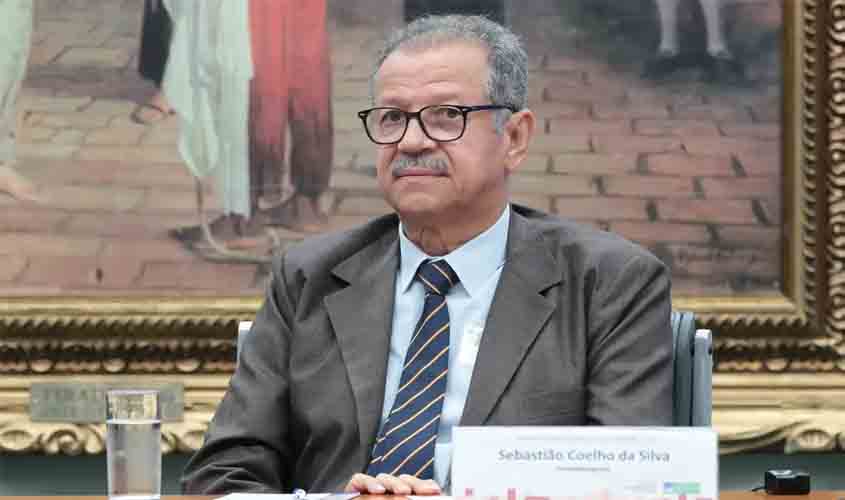 Advogado provoca tumulto e é detido no julgamento do STF